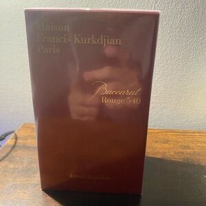 Baccarat Rouge 540 Extrait - Rich Red Elegance